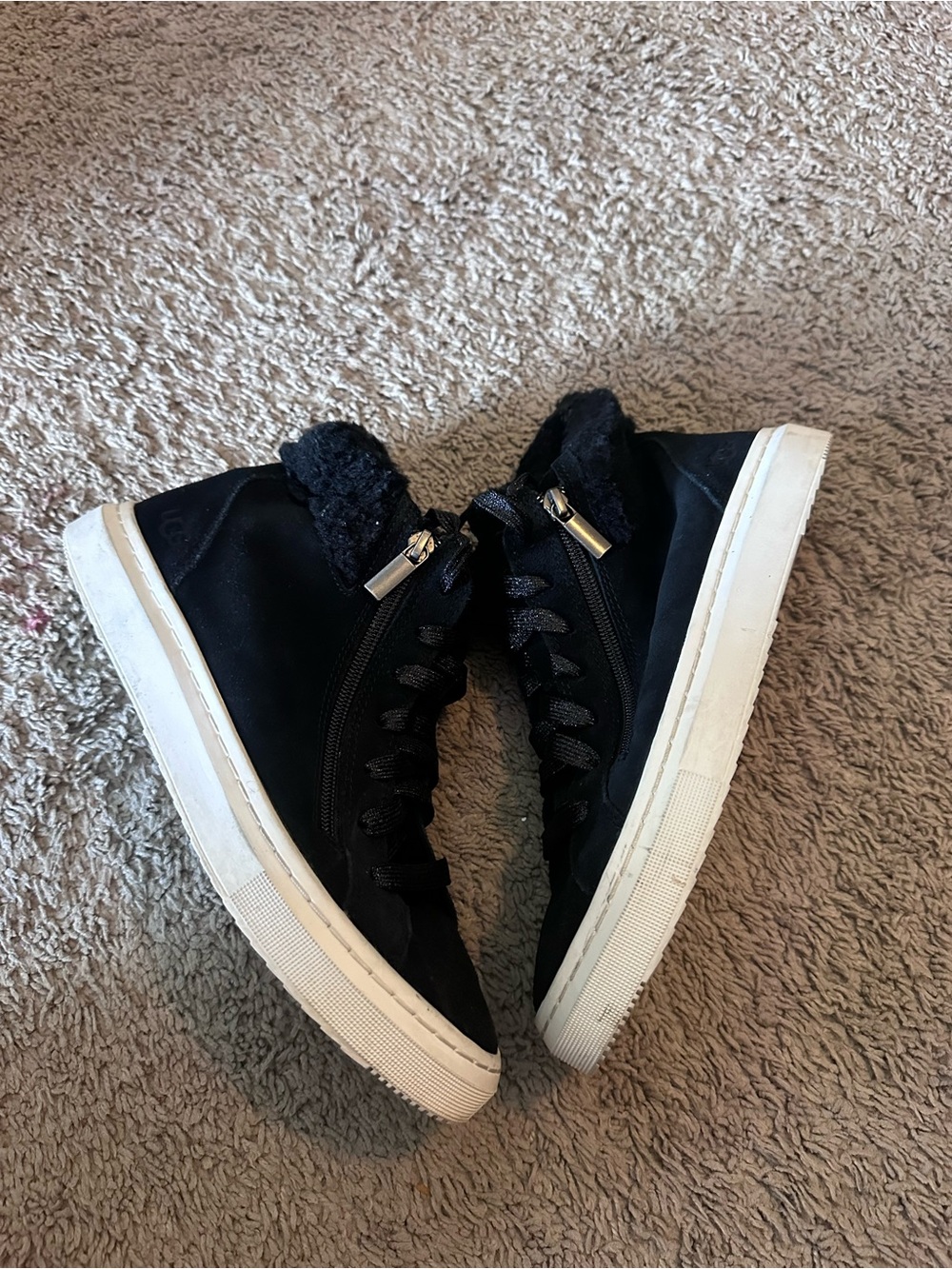 UGG Australia Black Suede High Top Zip Sneakers Shearling Trim Size 7.5 - 8